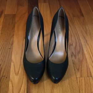 Nine West Black Pumps